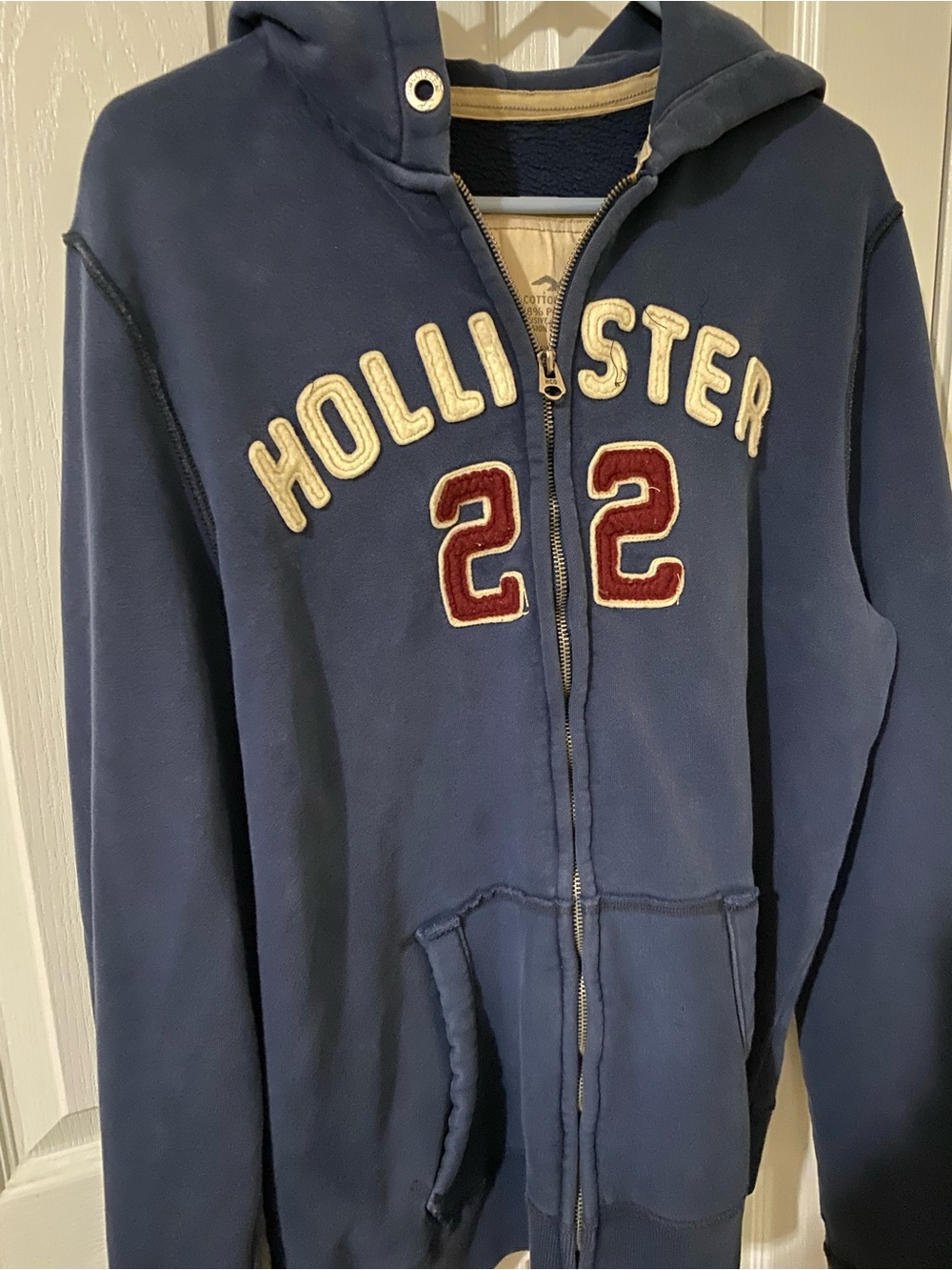Hollister Navy Full-Zip Hoodie with Cream Label and Red XL Print